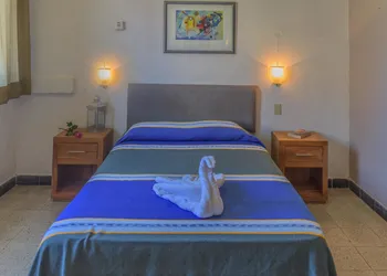 Tradicional Villa Del Mar hotel thumbnail 4