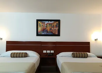 Grand City Hotel Cancun - Near Market 28 hotel thumbnail 5