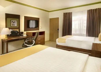 Quality Inn Ciudad Obregon hotel thumbnail 5