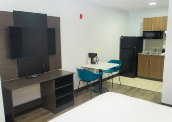 Studio 6 Extended Stay - West Palm Beach, FL hotel thumbnail 3