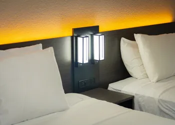 Studio 6 Extended Stay - West Palm Beach, FL hotel thumbnail 4