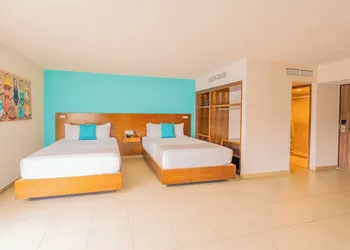 Amares Acapulco hotel thumbnail 8