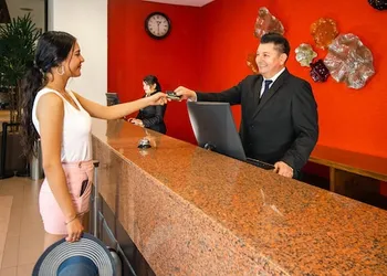 Guadalajara Plaza Expo Business Class hotel thumbnail 4