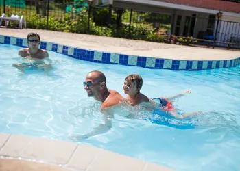 Clevelands House Resort Muskoka hotel thumbnail 6