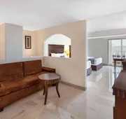 Ramada Plaza by Wyndham Veracruz Boca del Rio hotel detail image 7