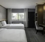 voco Niagara Falls - The Cadence by IHG hotel detail image 3
