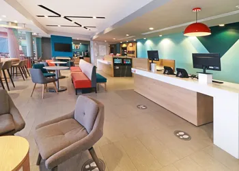 avid hotel Fresnillo by IHG hotel thumbnail 8