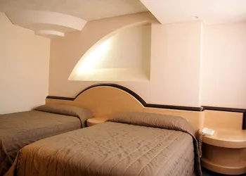 Portonovo Hotel & Suites hotel thumbnail 5