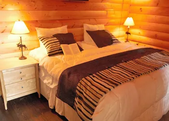 Selenia Lodge hotel thumbnail 4