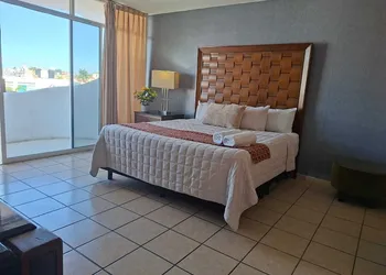 Hotel Zona Dorada hotel thumbnail 4