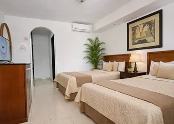 Hotel Zona Dorada hotel thumbnail 8
