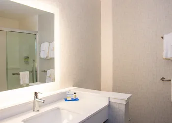 Holiday Inn Express & Suites Tuscaloosa East - Cottondale by IHG hotel thumbnail 8