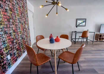 Suites at 23 Palms By RocketStay hotel thumbnail 7