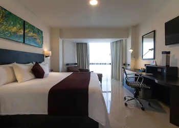 Hotel Misión Torreón hotel thumbnail 6