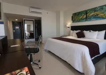Hotel Misión Torreón hotel thumbnail 8