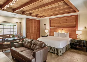 Sonoma Coast Villa hotel thumbnail 3