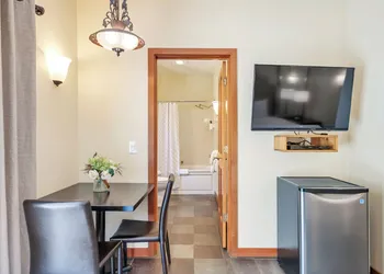 Sonoma Coast Villa hotel thumbnail 6