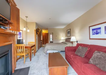 Allegheny Springs hotel thumbnail 5