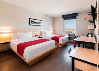 City Express by Marriott Chihuahua hotel thumbnail 4