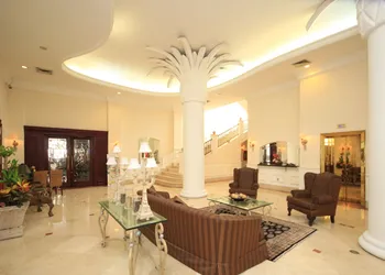 Gran Hotel Diligencias hotel thumbnail 4