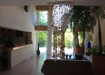 Hotel Playa la Media Luna, Isla Mujeres hotel thumbnail 2