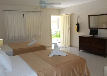 Hotel Playa la Media Luna, Isla Mujeres hotel thumbnail 8
