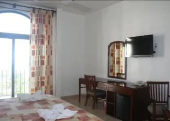 Caracol Plaza hotel thumbnail 7