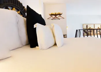 HERENCIA By Hosting House hotel thumbnail 6