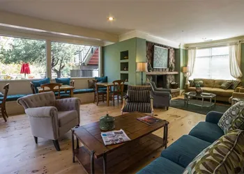 The Inn Above Oak Creek hotel thumbnail 2
