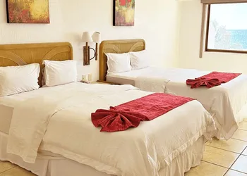Hotel San Carlos Plaza hotel thumbnail 4