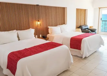 Hotel San Carlos Plaza hotel thumbnail 8