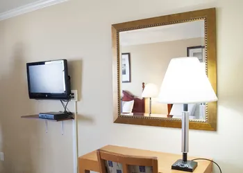 Boardwalk Hotel Charlee & Beach House Rentals hotel thumbnail 3