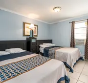 Boardwalk Hotel Charlee & Beach House Rentals hotel detail image 4