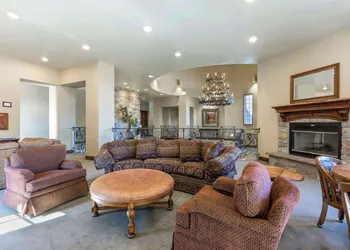 Bluegreen Vacations Big Bear Village, an Ascend Collection Resort hotel thumbnail 2