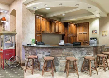 Bluegreen Vacations Big Bear Village, an Ascend Collection Resort hotel thumbnail 3