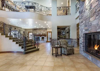 Bluegreen Vacations Big Bear Village, an Ascend Collection Resort hotel thumbnail 5