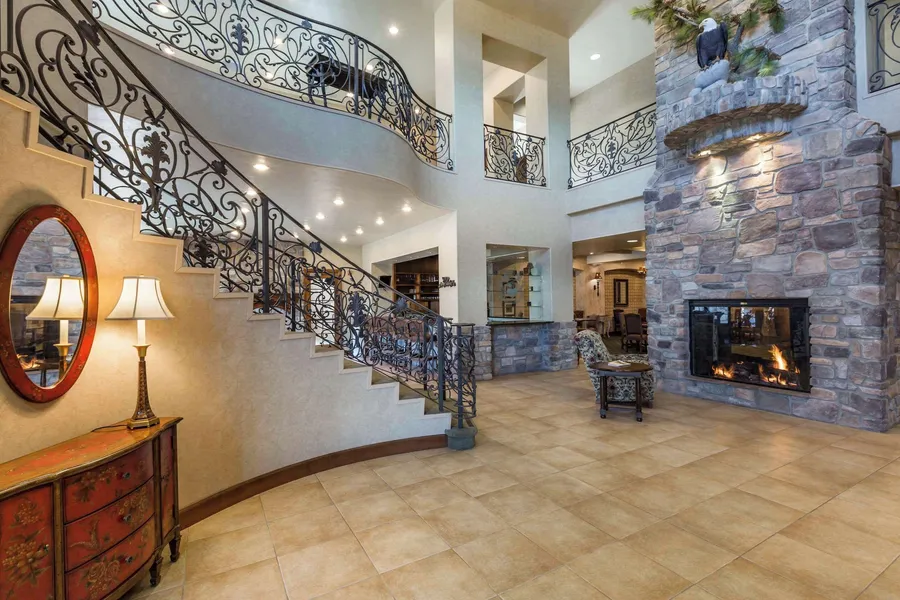 Bluegreen Vacations Big Bear Village, an Ascend Collection Resort hotel detail image 6