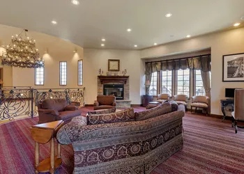 Bluegreen Vacations Big Bear Village, an Ascend Collection Resort hotel thumbnail 7