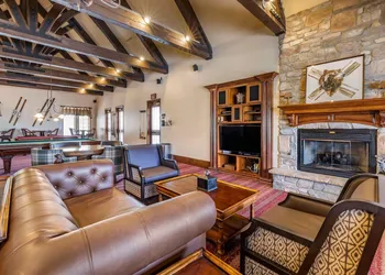 Bluegreen Vacations Big Bear Village, an Ascend Collection Resort hotel thumbnail 8