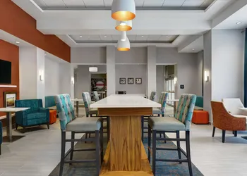 Hampton Inn & Suites by Hilton Belleville hotel thumbnail 3