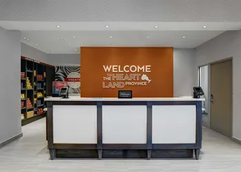 Hampton Inn & Suites by Hilton Belleville hotel thumbnail 6