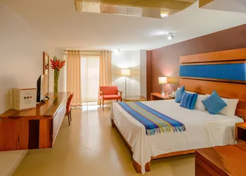 Hotel Loma Real hotel thumbnail 2