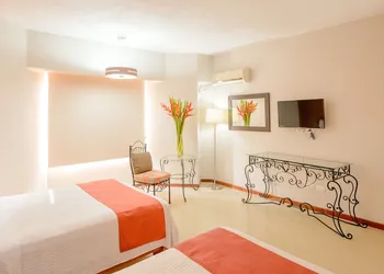 Hotel Loma Real hotel thumbnail 8