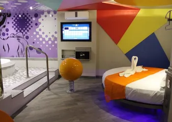 OH Oriente Hotel - Adults Only hotel thumbnail 8