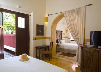 Hacienda Santa Cruz hotel thumbnail 5