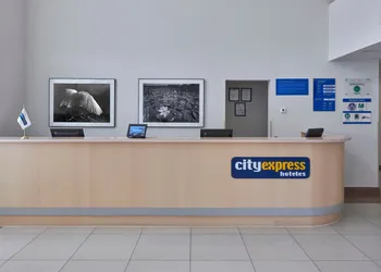 City Express by Marriott Minatitlan hotel thumbnail 2