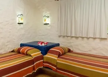 Puerta Del Mar Hotel hotel thumbnail 8
