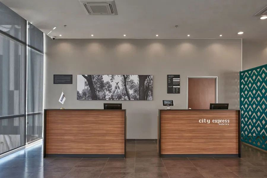 City Express by Marriott Ciudad De México La Raza hotel detail image 2