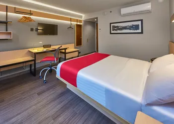 City Express by Marriott Ciudad De México La Raza hotel thumbnail 7
