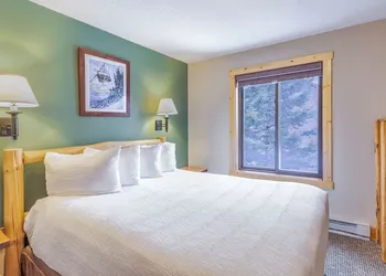 Eagle Ridge Resort at Lutsen Mountains hotel thumbnail 6